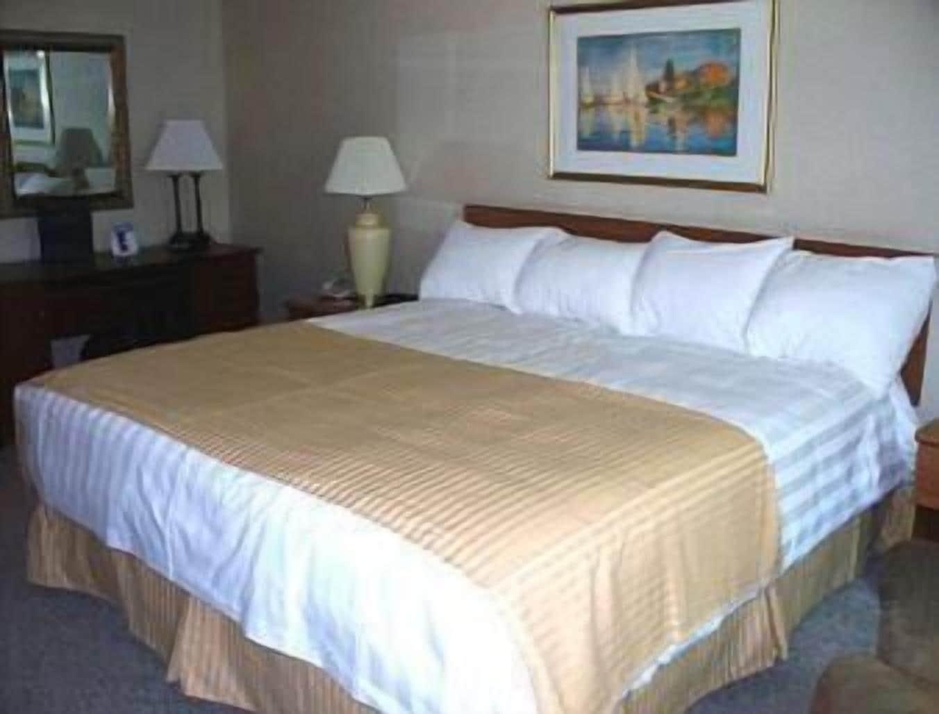 Ramada By Wyndham Watertown Thousand Luaran gambar