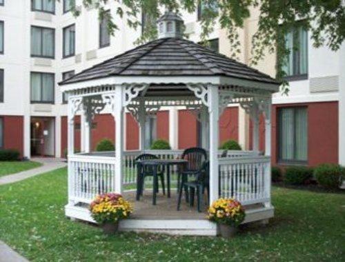 Ramada By Wyndham Watertown Thousand Luaran gambar